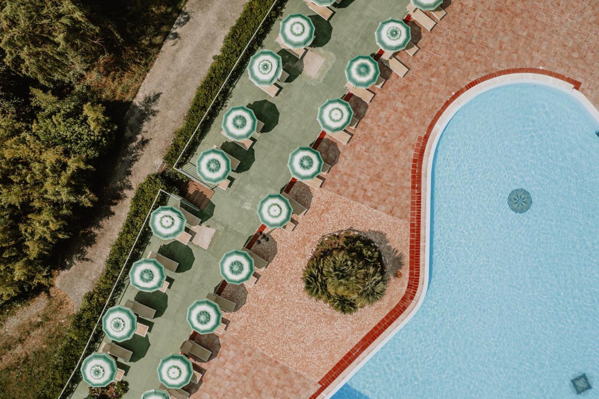 Borgo San Pecoraio Resort Riparbella Luaran gambar