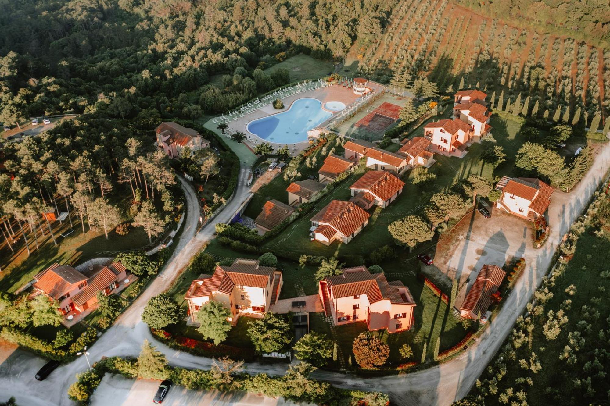 Borgo San Pecoraio Resort Riparbella Luaran gambar